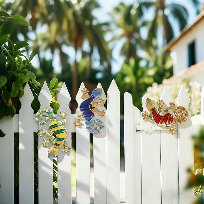 WANFSOWO 3D Metal Gecko Wall Art, Hand-Painted Colorful Lizard Wall Sculpture, Indoor Outdoor Hanging Decor for Garden Fence Patio Porch Backyard, Home Decor Gift (Style 2)