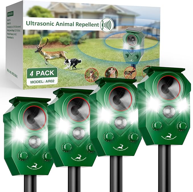 Solar-Powered Ultrasonic Animal Repellent with Motion Sensor, Perfect for Outdoor Yards, Deer Repellent Device with LED Flashing Lights, Effective to Repel Deer, Coyotes, Raccoons, and Cats