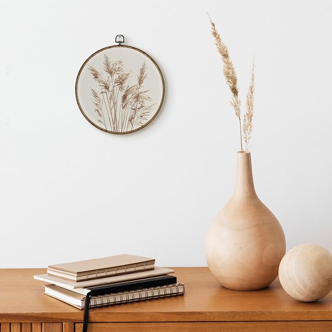 TLESKE Beige Rustic Botanical Fall Round Wall Art Decor, Boho Autumn Wildflower Floral Canvas Prints, Neutral Vintage Wall Hanging Door Decor, Perfect for Bedroom, Living Room, Farmhouse 10x10