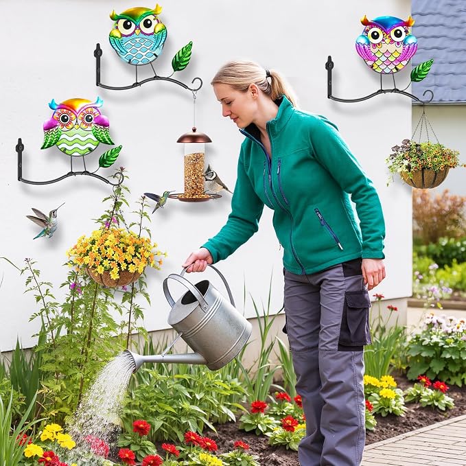Metal Birds Wall Art Decor with Hanging Hooks, 3D Colorful Bird Outdoor Hanging Wall Art Patio Fence Decorations, Plant Bracket for Planters Wind Chimes Lanterns Garden Patio Decor (Owl)