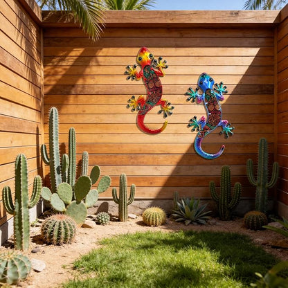 HONGLAND Lizard Wall Decor- 15 Inch Gecko Metal Wall Art Hanging Glass Sculpture, 2 Pack Yard Decorations Outdoor for Garden Fence Home