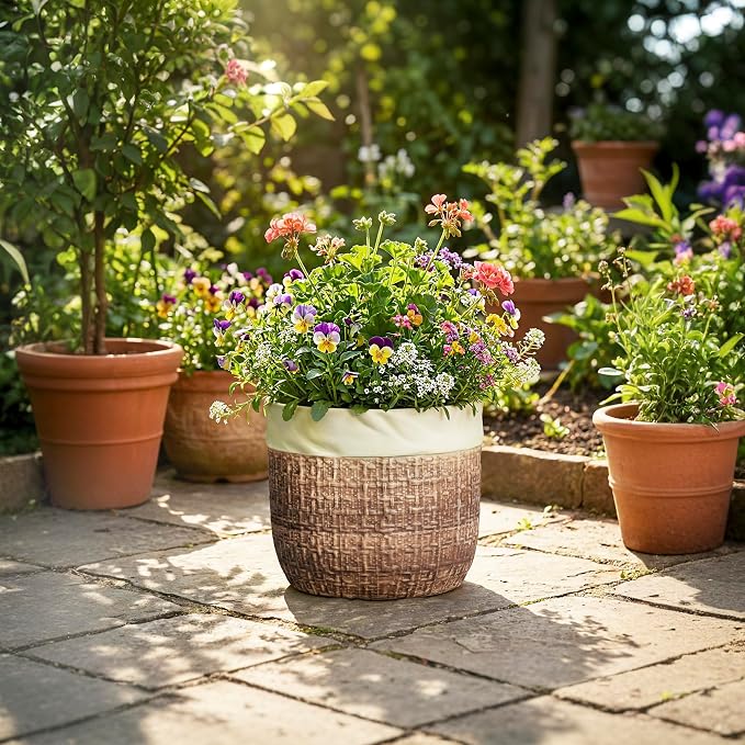 Ceramic Planter - 9.8 Inch Plant Pot for Indoor Outdoor Plants, Boho Ceramic Plant Pots with Drainage Hole and Plug, Round Indoor Planter, Garden Decor, Gardening Gifts for Women, Brown