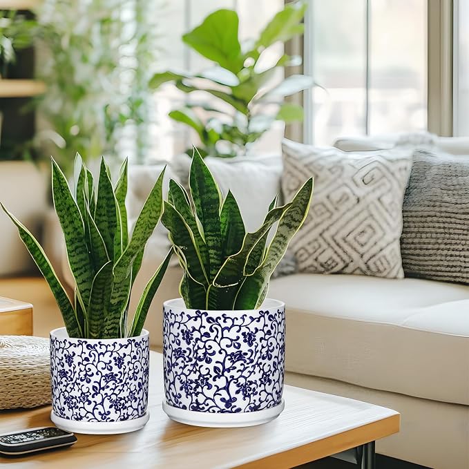 Set of 2 Blue and White Ceramic Plant Pots with Drainage Hole and Saucers, Retro Blue Porcelain Vase Round Planters for Succulent Cactus Indoor Outdoor Garden Home Desktop Decor, 4.5+5.5 Inch