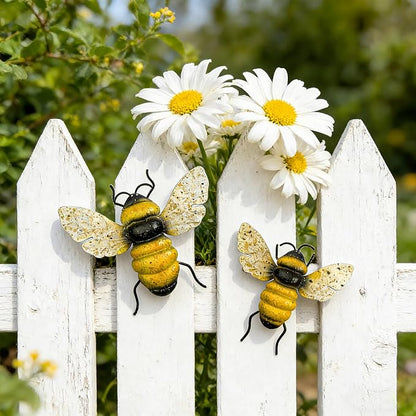 Metal Bee Outdoor Wall Decor - 2Pcs Bee Wall Art Garden Decor, Bumble Bee Decorations for Home, Yard Art Fence Decorations Outdoor