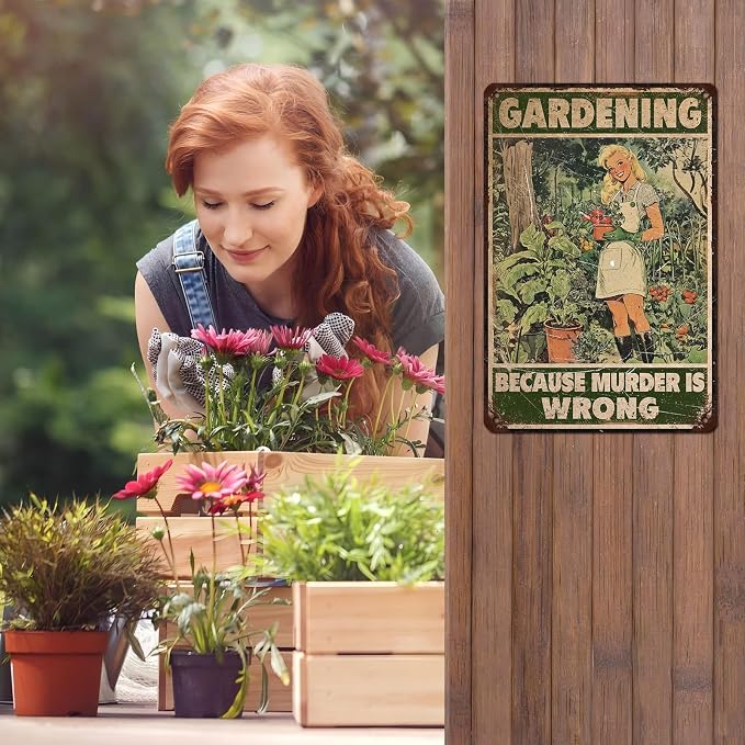 Retro Garden Tin Sign Gardening Because Murder Is Wrong Vintage Plant Lovers Metal Poster Funny Women's Wall Art Man Cave Bar Cafe Outdoor Plaque Room Greenhouse Club 12 * 8inch
