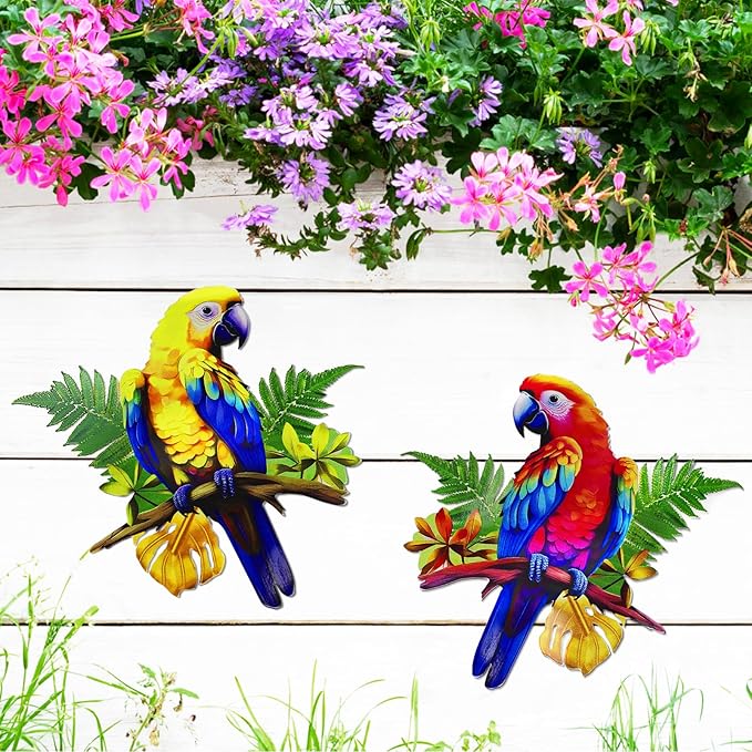 ULENDIS 2 Pack Metal Parrot Wall Decor, 11.8" Bright Color Tropical Bird Macaw Outdoor Wall Art Patio Fence Decorations, Hanging Bird Decor for Garden Yard Living Room Bedroom Balcony