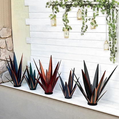 KODIBO Large Tequila Rustic Sculpture, Rustic Metal Agave Plants for Outdoor Patio Yard, Home Decor Hand Painted Metal Agave Garden Yard Statue, Outdoor Lawn Ornaments (Red - L (W/Solar Light))