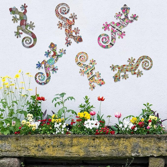 Akulgaci 6 Pack Metal Gecko Wall Art, 8" Colorful Lizard Garden Decorations for Fence Patio Tree Porch, Outdoor Yard Art Wall Hanging Decor, Boho Tropical Mexican Talavera Style