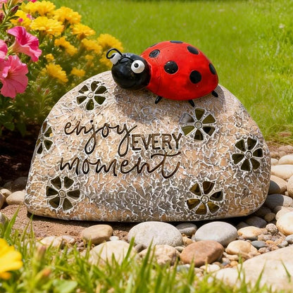 TERESA'S COLLECTIONS Garden Decor, Cute Ladybug Garden Decor with Solar Light, Waterproof Resin Garden Statue, Ladybug Gifts, Garden Gifts for Women Mom, Indoor/Outdoor, 4"