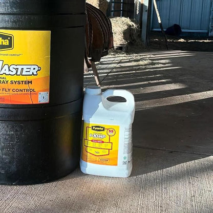 PYRANHA 1-10 HP Concentrate Refill 2.5 Gallon for 55 Gal Automatic Spray Systems - Barn Indoor Fly Control | Repels Horn, Deer, Horse, Stable, & Face Flies, Midge