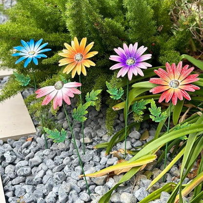 Metal Flowers for Outside, 4 Pack Decorative Garden Stakes with Spring Design, 16.5 Inch Handmade Iron Outdoor Metal Garden Decor, Flickering Daisy Yard Art for Patio Lawn