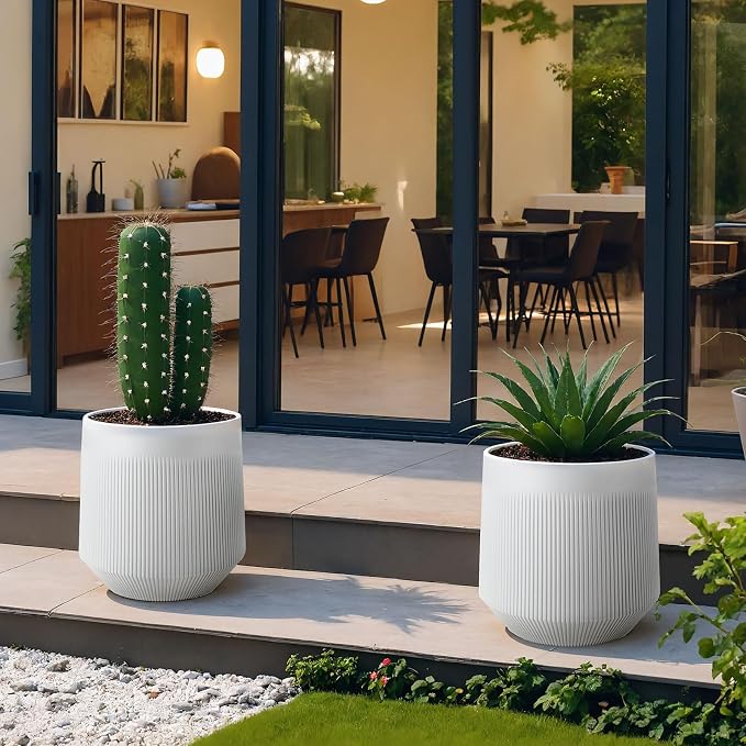 Plant Pots，Set of 2 Plastic Large Pots for Indoor Plants,Flower Pots Outdoor Planters with Drainage Hole and Seamless Saucer,(White 12Inches)