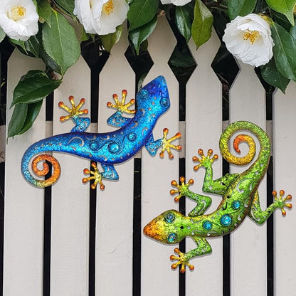 Metal Gecko Wall Decor Lizard Wall Sculpture Garden Art Hanging Indoor Outdoor Suitable for Patio Porch Fence Living Room Patio Decor.