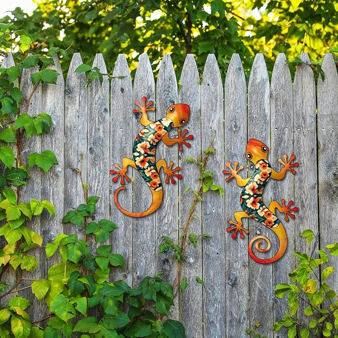 Metal Gecko Outdoor Decor -2 Pack 11.8 inch Metal Lizard Wall Art Hanging Sculpture Decoration for Indoor or Outdoor, Garden Yard Fence Porch Wall Decor