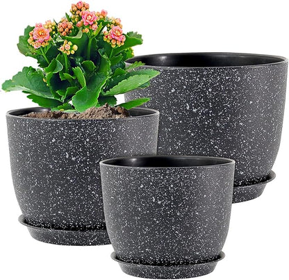 WSMKSZ 9/8/7.5 inch Plant Pots, Set of 3 Modern Decorative Plastic Planters with Drainage Holes and Saucer for Garden House Plants, Flower Pots for Indoor Outdoor Plants, Speckled Black