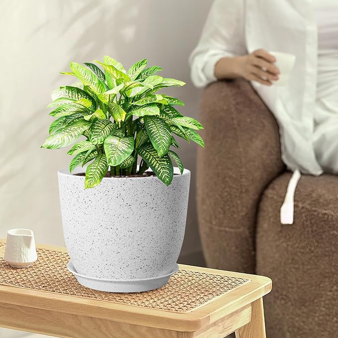 WSMKSZ 10/9/8 inch Medium Plant Pots, Set of 3 Modern Decorative Plastic Planters with Drainage Holes and Saucers for Garden House Plants, Flower Pots for Indoor Outdoor Plants, Speckled White