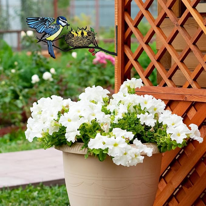 Metal Fledgling Wall Art Decor,Outdoor Wall Decor for Garden Fence Porch, Weatherproof Fence & Garden Decorations, Metal Yard Art for Patio Wall