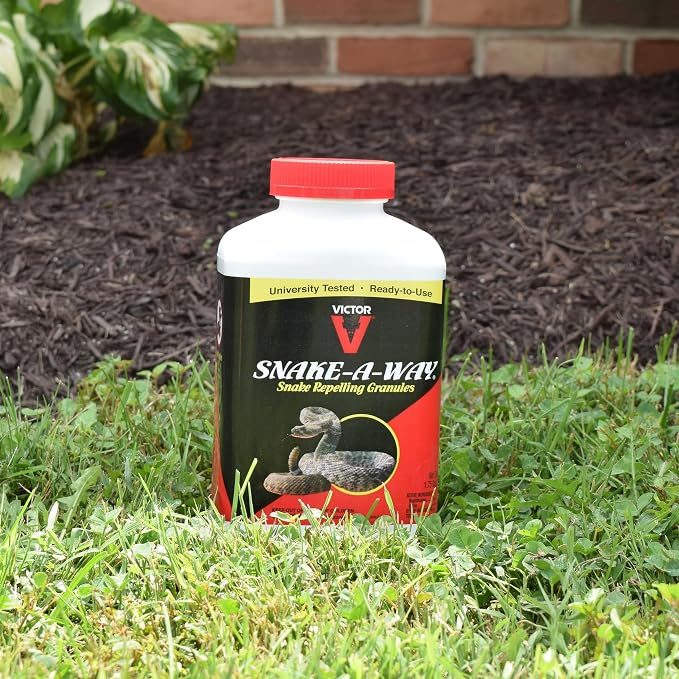 Victor VP363 Way Snake Repelling Granules – 1.75 LB,White | EPA-Registered Snake Repellent for Yard and Outdoor Pest Control, Protects up to 1/5 Acre, Rattlesnake Deterrent