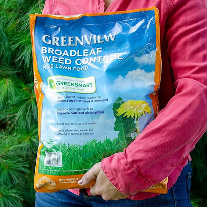 GreenView Weed and Feed 13 lb. Bag, Covers 5,000 sq. ft. | Kills 250 Plus Weeds - 27-0-4 NPK formula - Provides 8 weeks of feeding