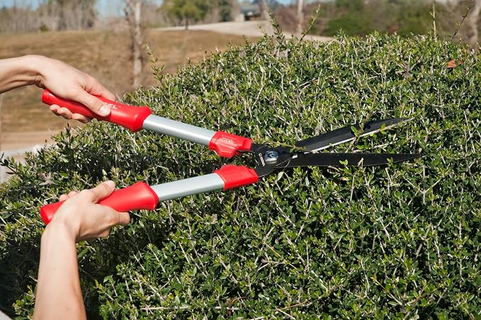 Corona HS3244 Comfortgel Hedge Shear, 9" Blade