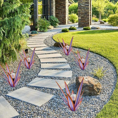 Metal Agave Plant Garden Art, 2 Pack Tequila Rustic Sculpture, Rustic Metal Agave Plants Garden Lawn Home Ornaments, for Yard Stakes, Garden Figurines, Outdoor Patio (2 PCS Purple with Light)