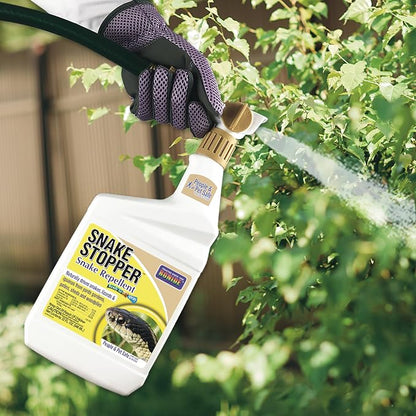 Bonide Snake Stopper Snake Repellent, 32 oz Ready-to-Spray | Deter Snakes from Yard & Garden, People & Pet Safe