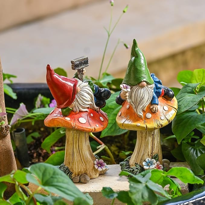 TERESA'S COLLECTIONS Resin Statues for Yard, Set of 2 Cute Garden Gnomes on Mushroom Statues for Outdoor Patio Porch Lawn, Ideal Gift for Dad Mom Birthday, Outside Decor Housewarming Gifts, 7"