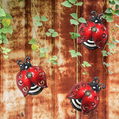 Metal Ladybugs Wall Art Decor, Large Ladybugs Wall Sculpture, Garden Decor | BVLFOOK; Hanging for Outdoor; Garden décor; Yard décor; Lawn Patio; 9.5 * 7 Inch, 3 Pack; Gift for Family