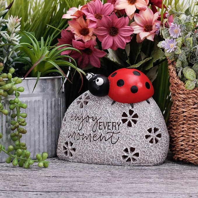 TERESA'S COLLECTIONS Garden Decor, Cute Ladybug Garden Decor with Solar Light, Waterproof Resin Garden Statue, Ladybug Gifts, Garden Gifts for Women Mom, Indoor/Outdoor, 5.1"